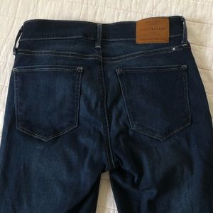 Lucky brand skinny jeans dark wash